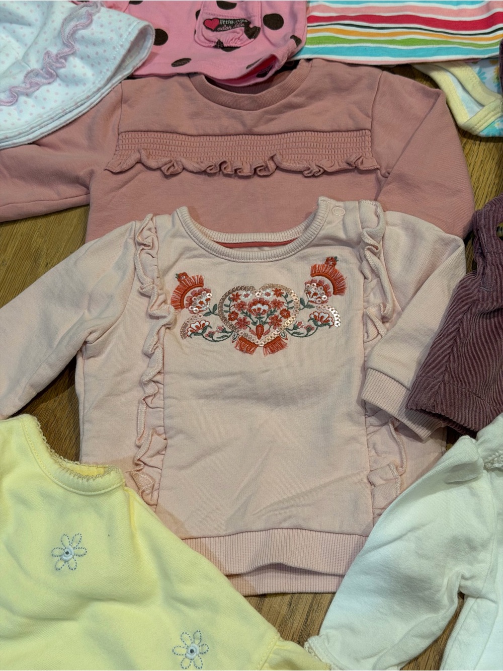 Lot of 15 Baby Girl Clothing 0-3M Soft Neutral Colors Bundle Tops Pants